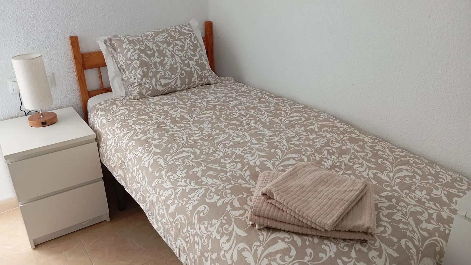 Charming 2 Bed Prealsa Apartment Benalmadena